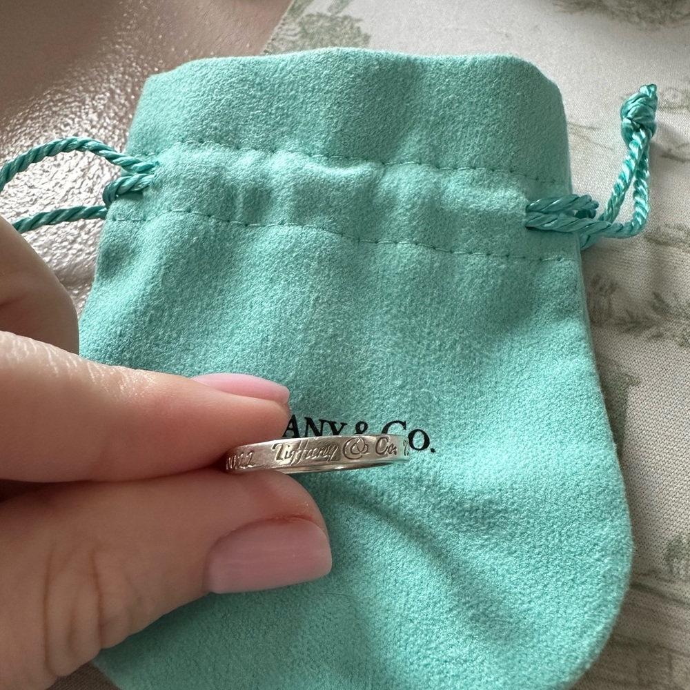 Tiffany New York Ring